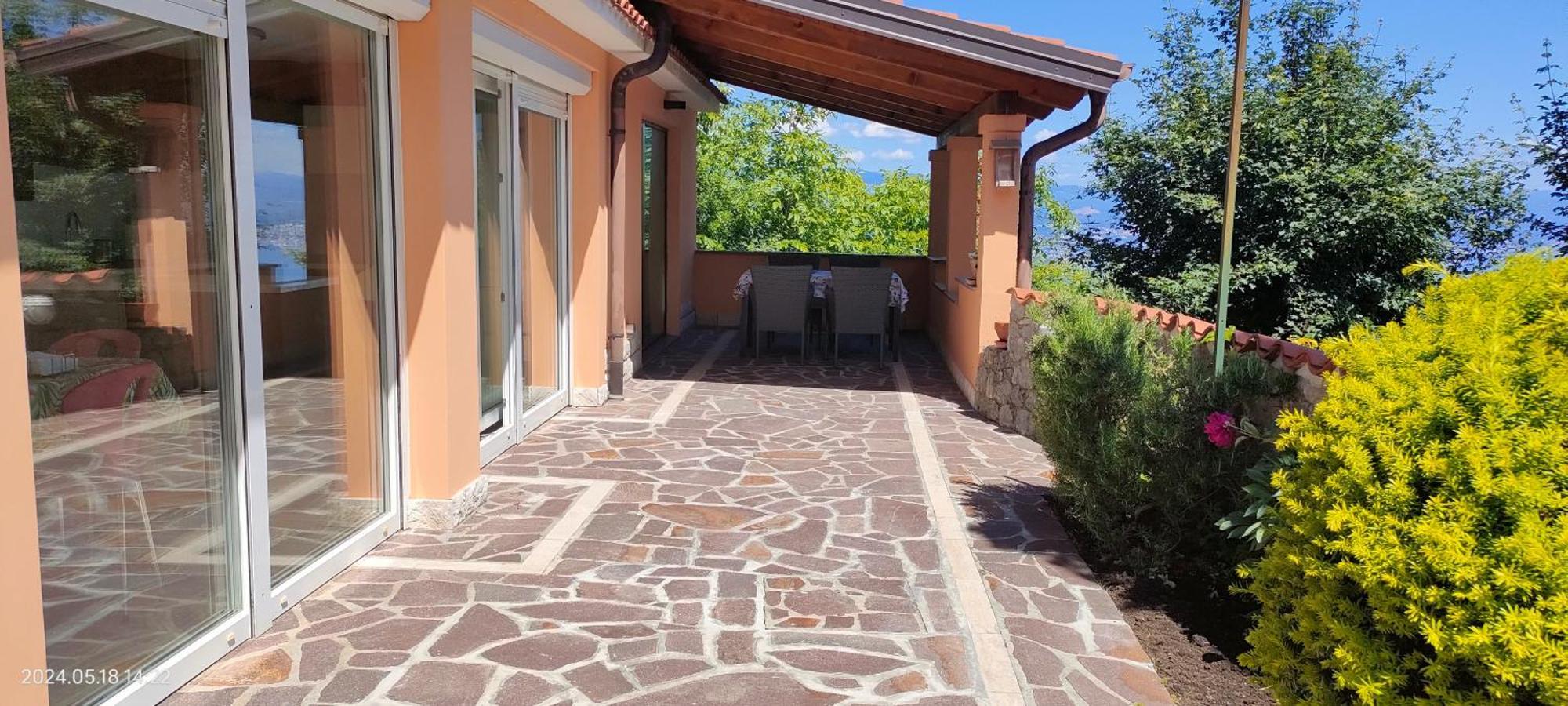 Apartment Pergola Veprinac Exterior photo